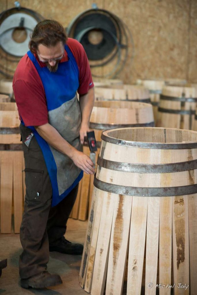 Fédération des Tonneliers de France - Revue Vinicole Internationale